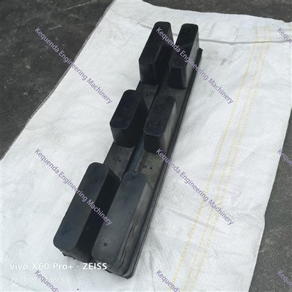 D6H Clip-fuq Rubber Pad High 110