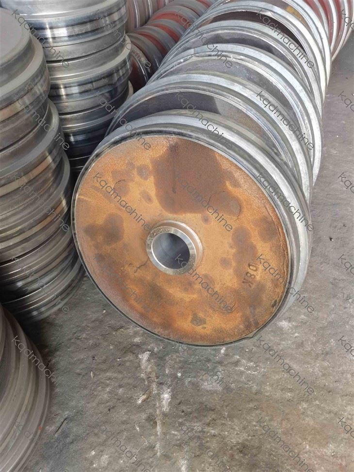 D8K IDLER
