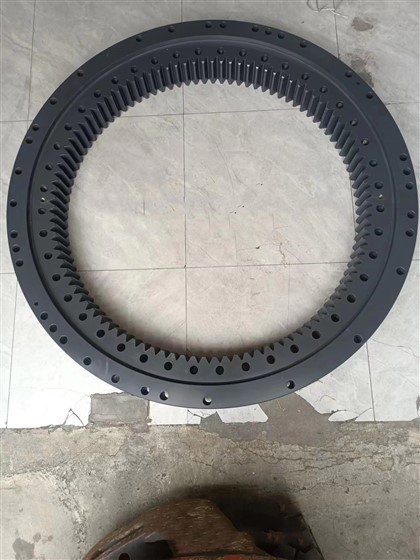 Pc 675-6 / 7/8 swing bearing